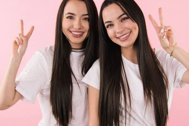 Merrell Twins Quiz – Which Twin Are You?